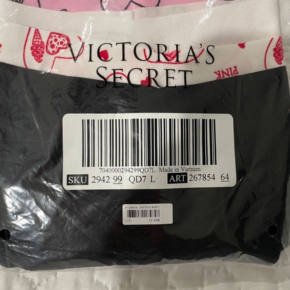 New in package- VS Cheeky panties - Picture 3 of 4